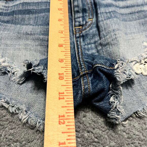 Abercrombie & Fitch Jean Shorts Womens 00 /24 Lace Trim Cut Off Raw Hem - Picture 7 of 8